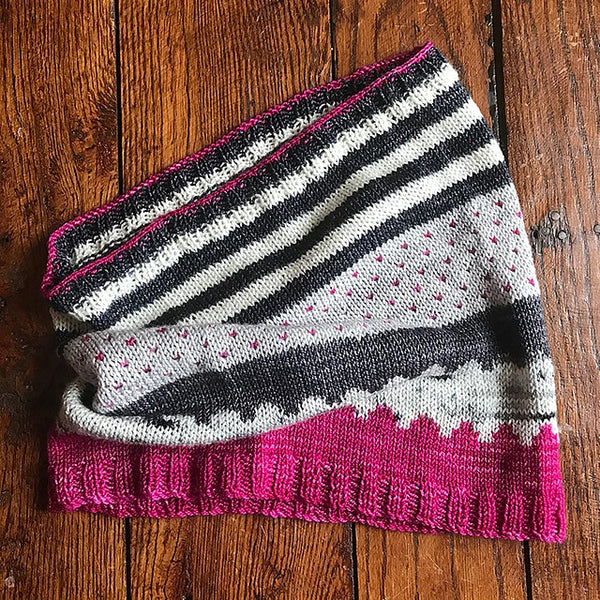 Lots of Hearts Cowl