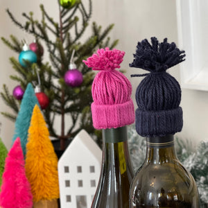 Make a No-Knit Wine Bottle Topper Hat